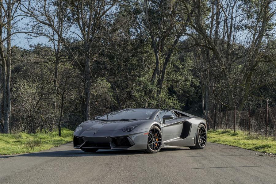 Lamborghini Aventador LP700-4 Roadster on Forgiato Wheels (S202) '2017